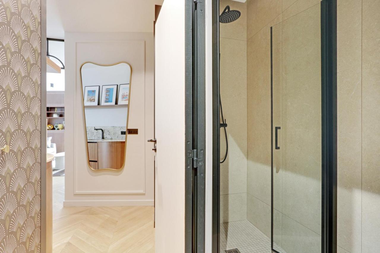 Pick A Flat'S Apartment In Triangle D'Or - Pierre 1Er De Serbie Paris Exterior photo